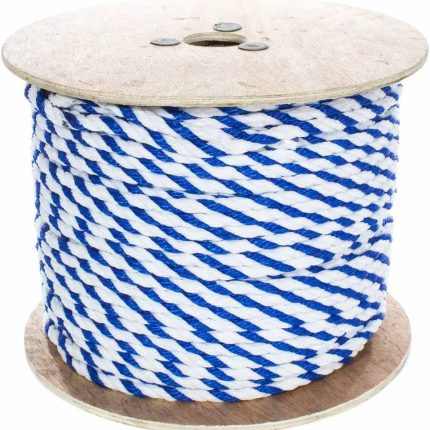 Twisted 3 Strand Polypropylene Rope (White and Blue, 3/4 Inch, 600 Feet) - Waterproof and Floats in Water